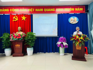 Tổ chức tập huấn An toàn vệ sinh thực phẩm cho nhân viên nhà ăn