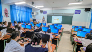 CHUYÊN ĐỀ: “ỨNG DỤNG CÔNG NGHỆ AI VÀO THIẾT KẾ BÀI GIẢNG NHẰM GÂY HỨNG THÚ HỌC TẬP CHO HỌC SINH LỚP 3”