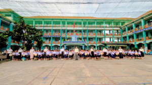 Trường Tiểu học An Tây hân hoan chào đón các em học sinh ngày tựu trường