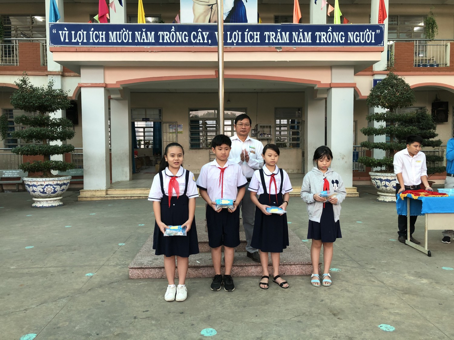 663809ecd6aa2ef477bb