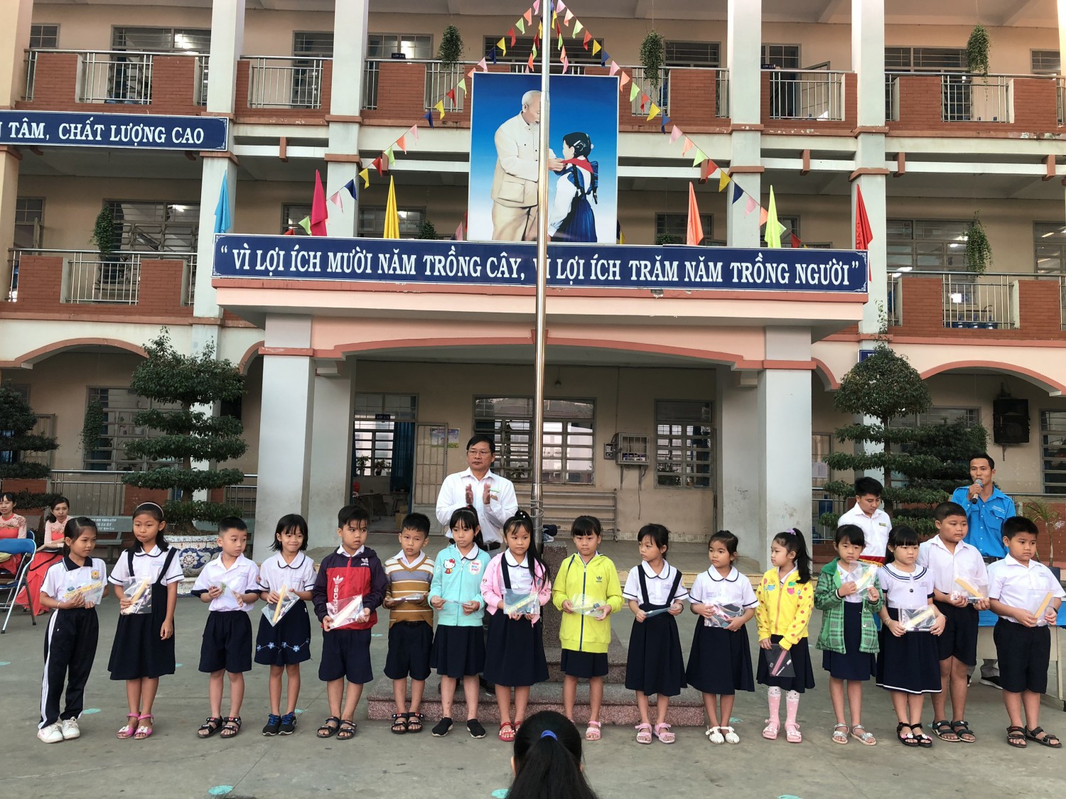 88d828faf4bc0ce255ad