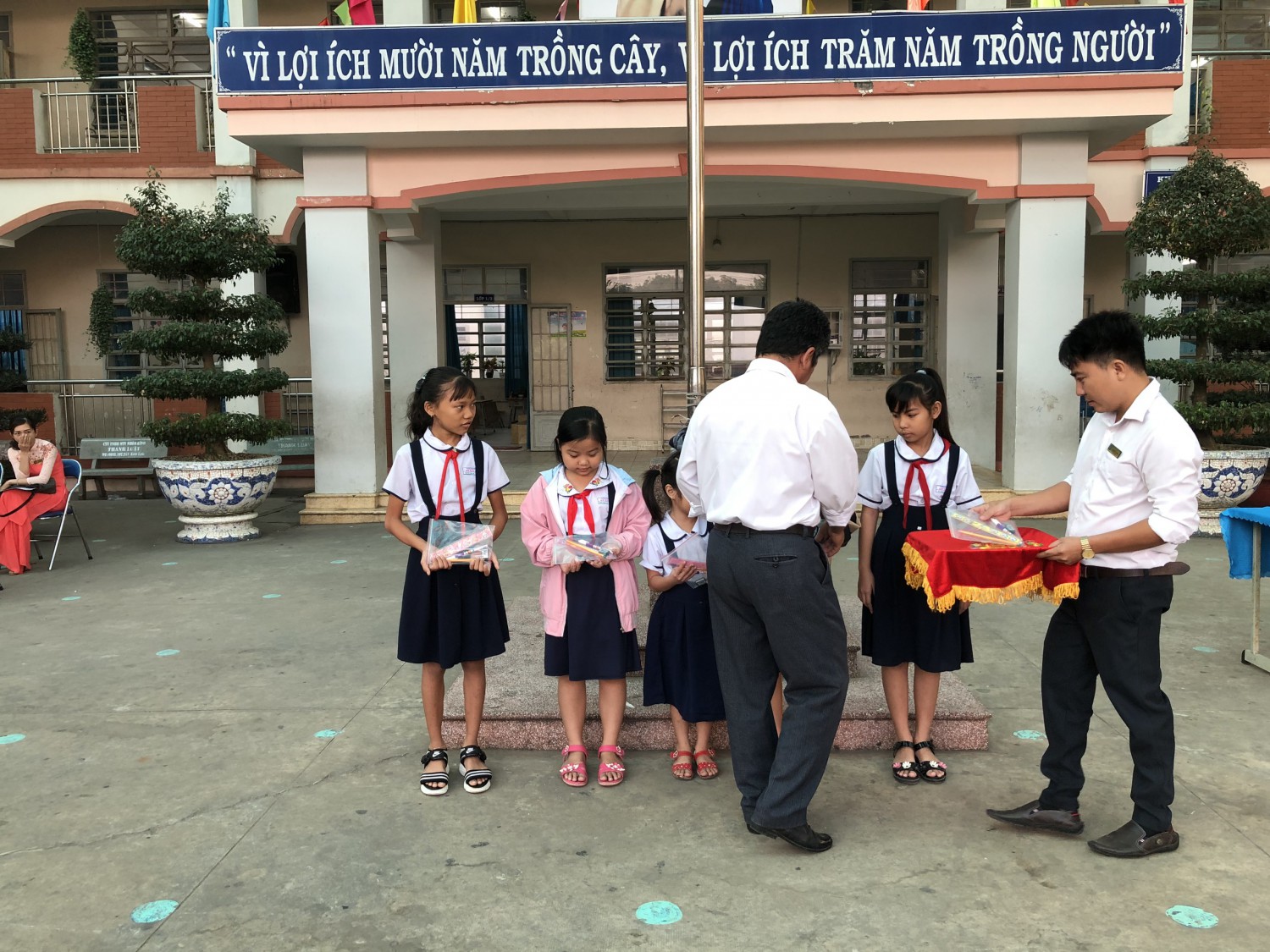 8c00f0e92fafd7f18ebe