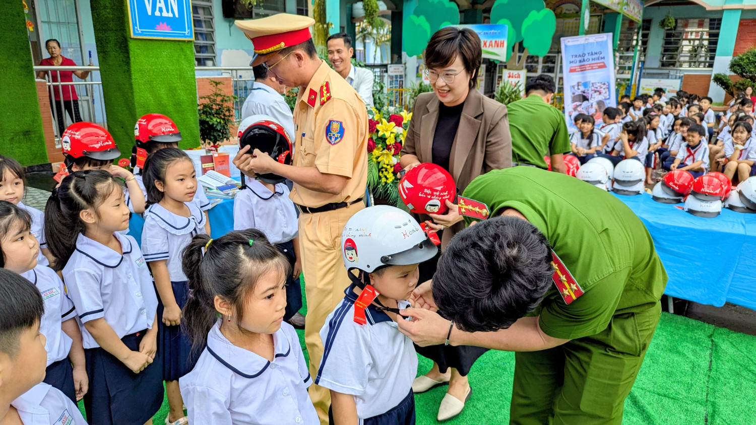 pxl 20251107 002557003 mp2