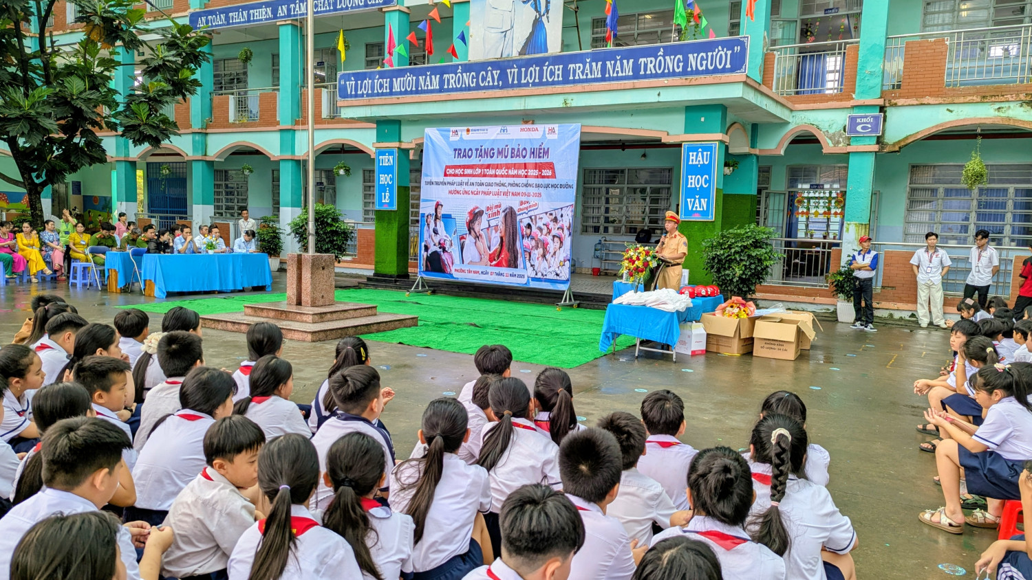 pxl 20251107 003157390 mp2